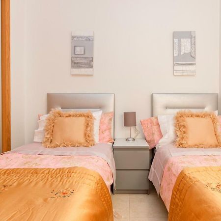 Апартаменты Residential Jardin Del Pintor - La Casa Amarilla Jacarilla Экстерьер фото