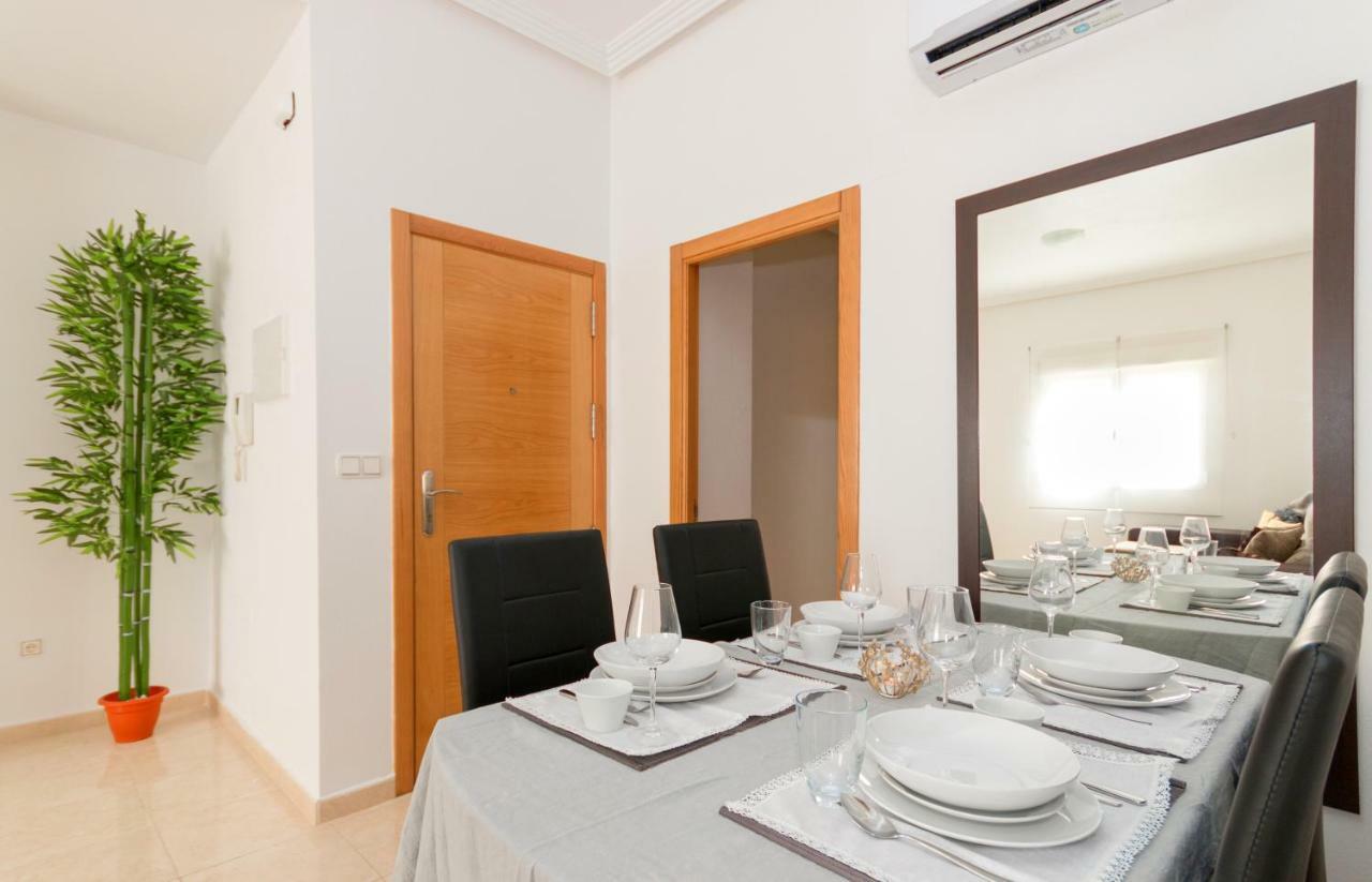 Апартаменты Residential Jardin Del Pintor - La Casa Amarilla Jacarilla Экстерьер фото