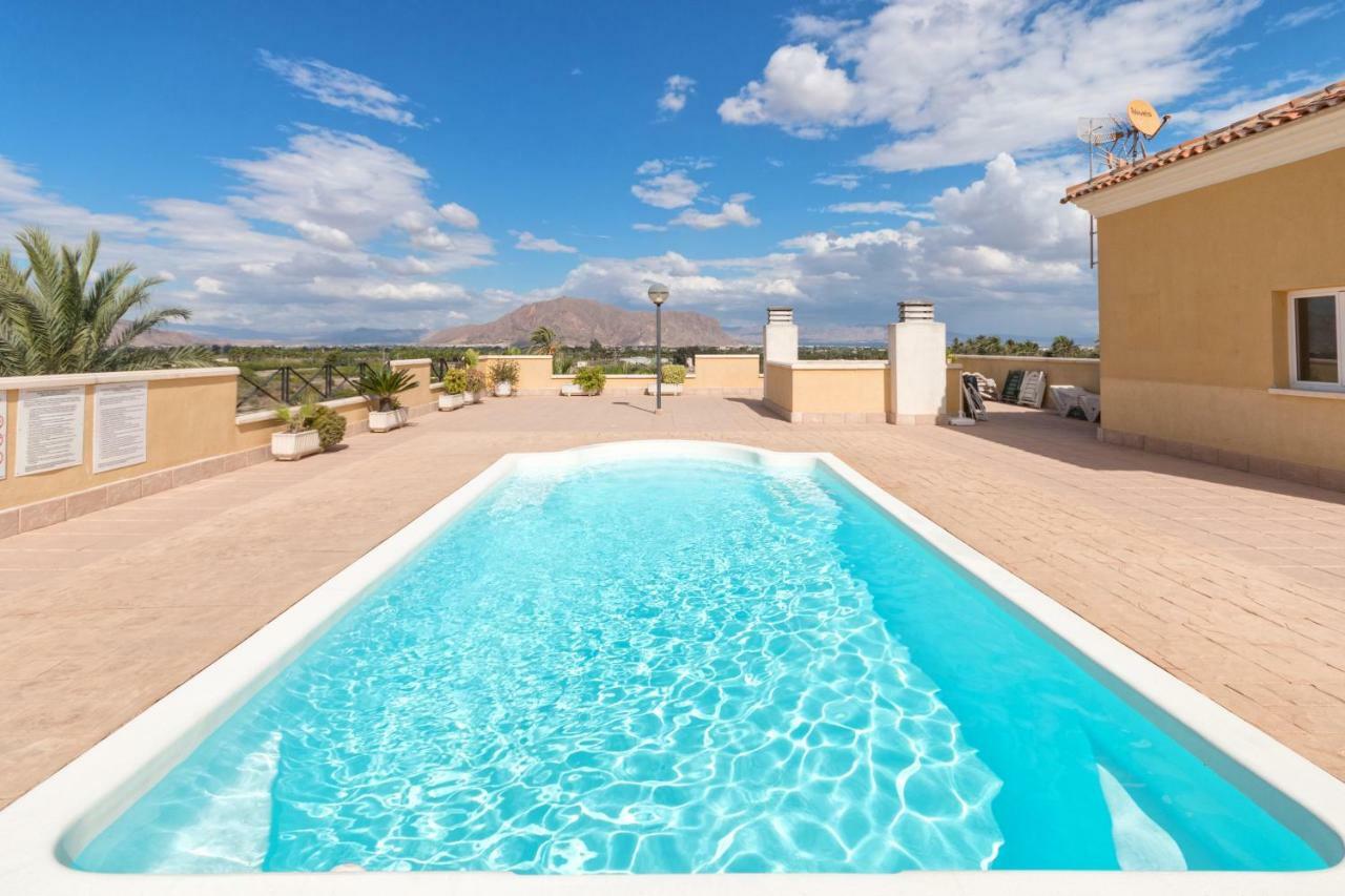Апартаменты Residential Jardin Del Pintor - La Casa Amarilla Jacarilla Экстерьер фото